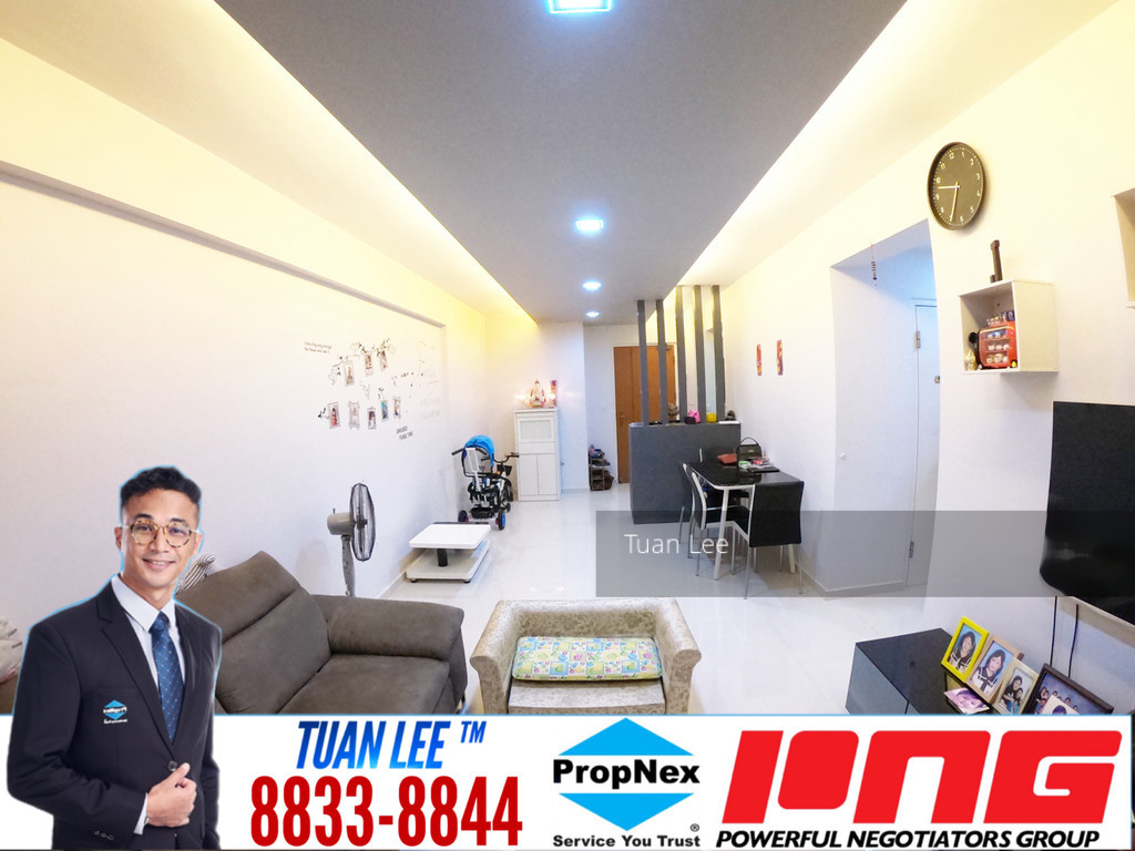 Choa Chu Kang Street 52 thumbnail photo